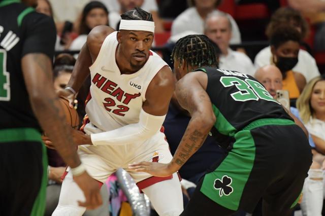 开云网站-热火站在了悬崖边上 除了对抗绿军还要对抗伤病